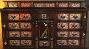 0000009826_n03.jpg (122534 bytes)